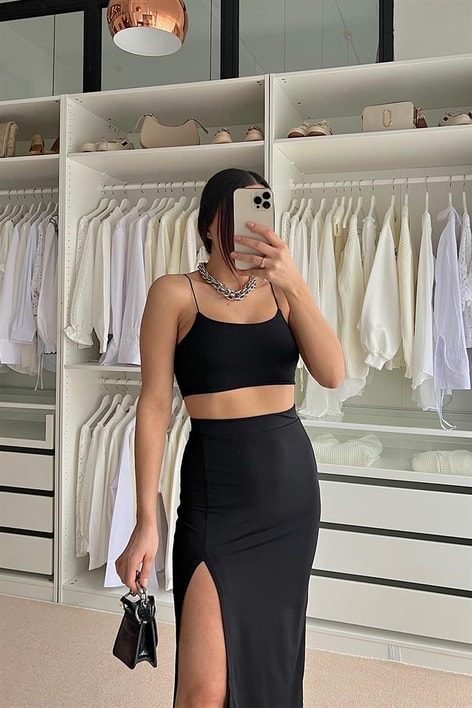 Yırtmaç Detay Etekli Takım Siyah