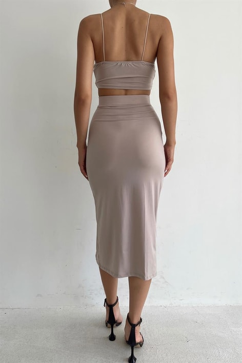 Yırtmaç Detay Etekli Takım Taş