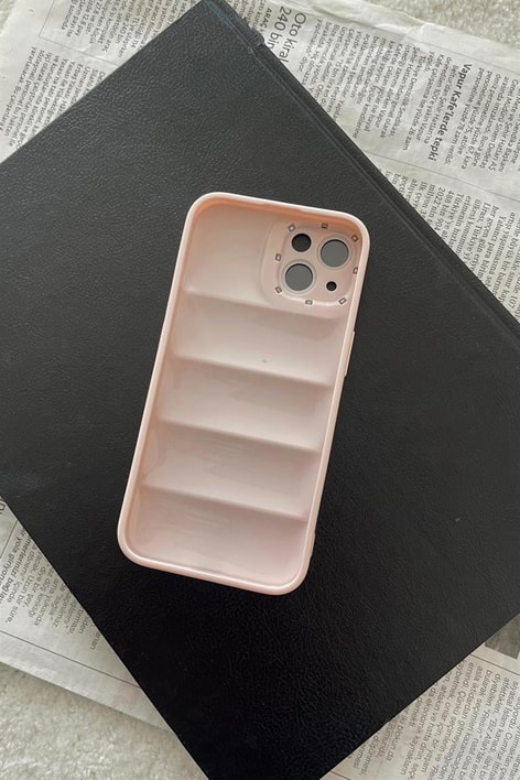 Basic Şişme Telefon Kılıfı iPhone 14 Pudra