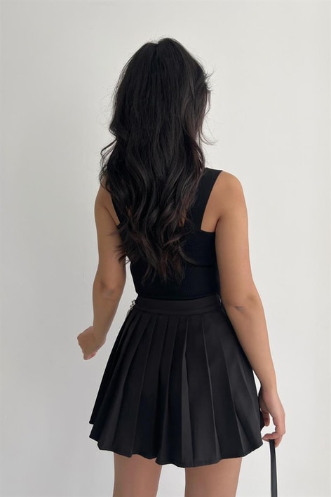 Askılı Fitil Detay Crop Top Siyah