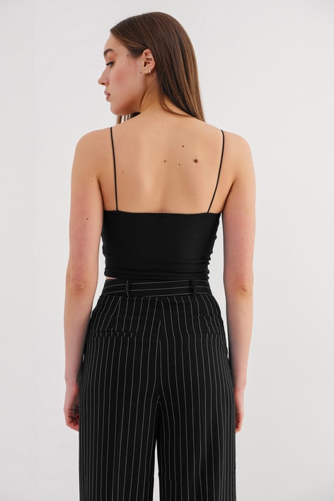 Fitilli Baret Detaylı Büstiyer Siyah