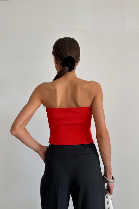 Gül Detaylı Triko Top Kırmızı