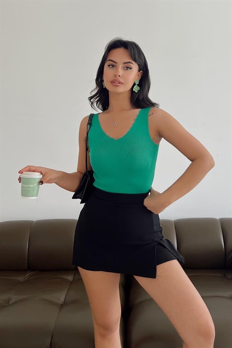 Tırtık Yakalı Basic Top Yeşil