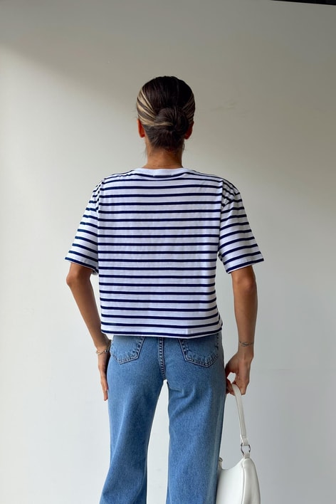 A Nakışlı Çizgili Crop Tişört Lacivert