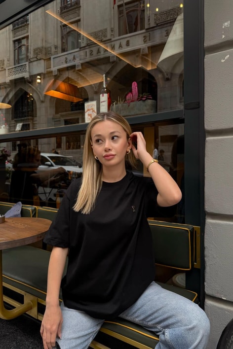 Ami Broslu Tshirt Siyah