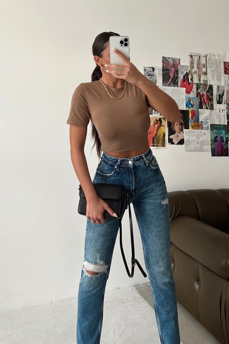 Bisiklet Yaka Basic Tshirt Kahve