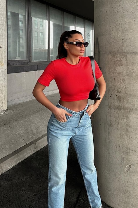 Bisiklet Yaka Basic Tshirt Kırmızı