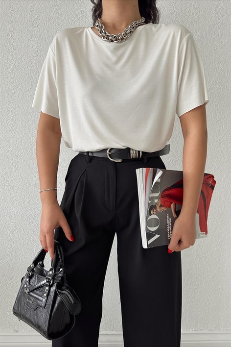 Bisiklet Yaka Basic Tshirt Krem