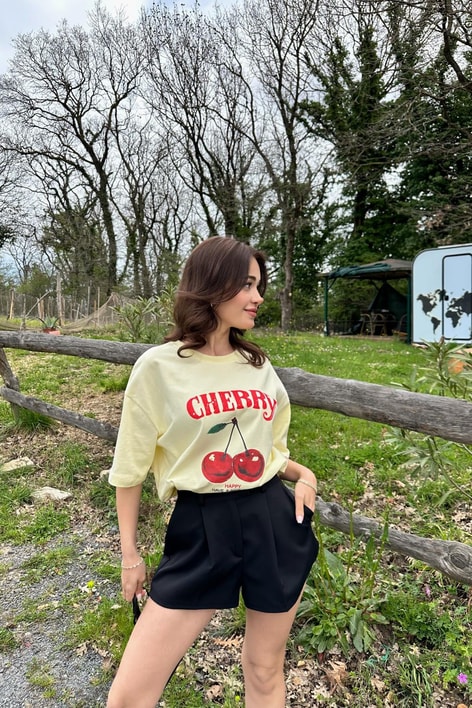 Cherry Baskılı Tshirt Sarı