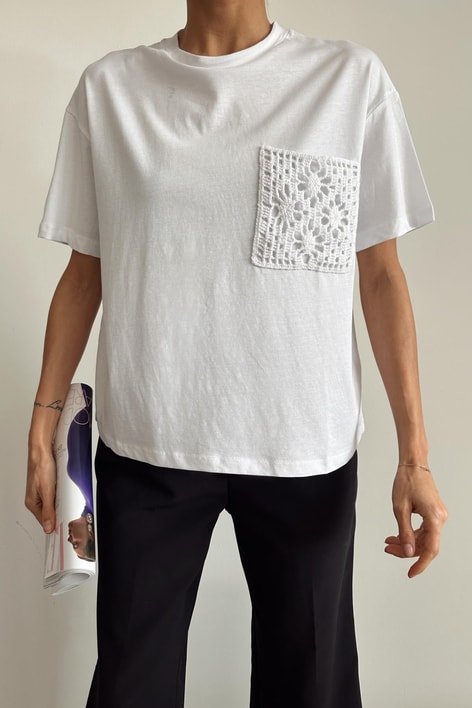 İşleme Cep Tshirt Beyaz