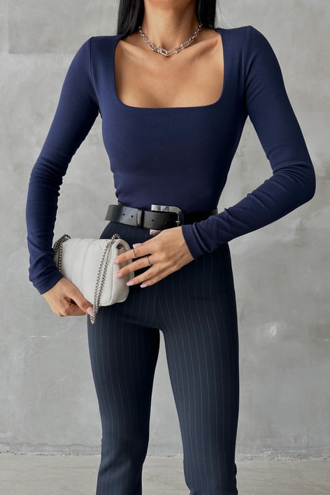 Kare Yaka Basic Tshirt Lacivert