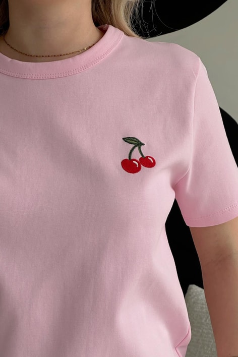 Kiraz Nakış Tshirt Pudra