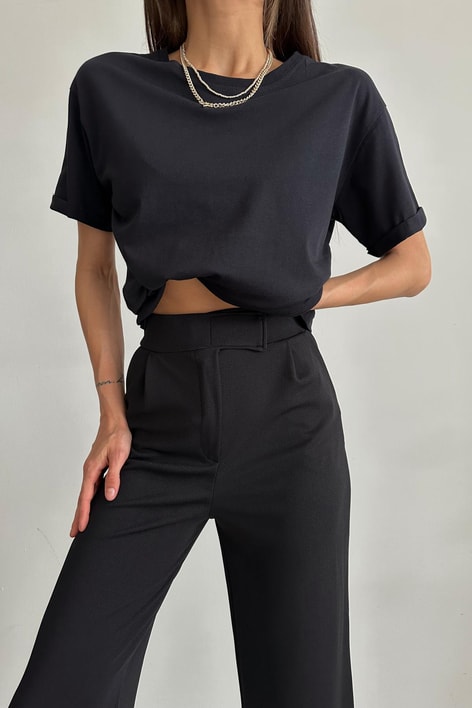 Kol Katlamalı Basic Tshirt Siyah