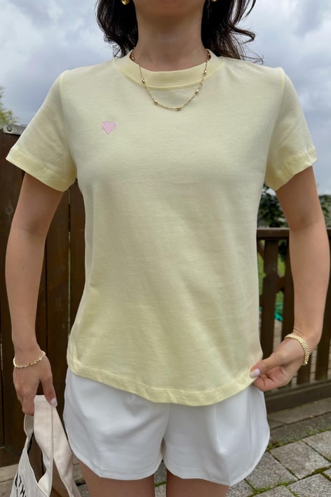 Mini Kalp Nakışlı Tshirt Sarı