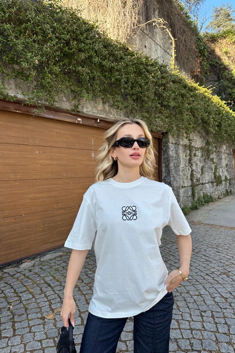 Nakışlı Tshirt Beyaz