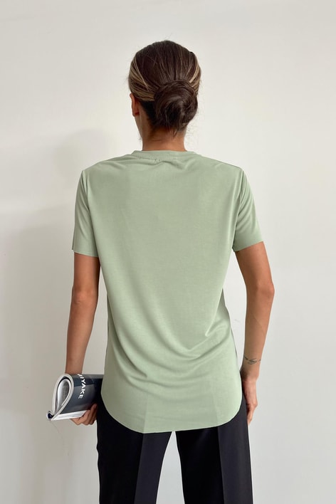 Oval Kesim Basıc Tshırt Çağla Yeşili