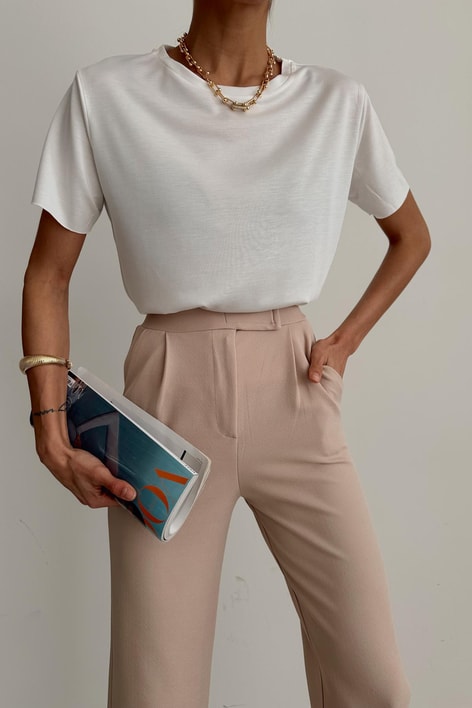 Oval Kesim Basıc Tshırt Ekru