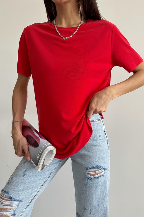 Oval Kesim Basıc Tshırt Kırmızı