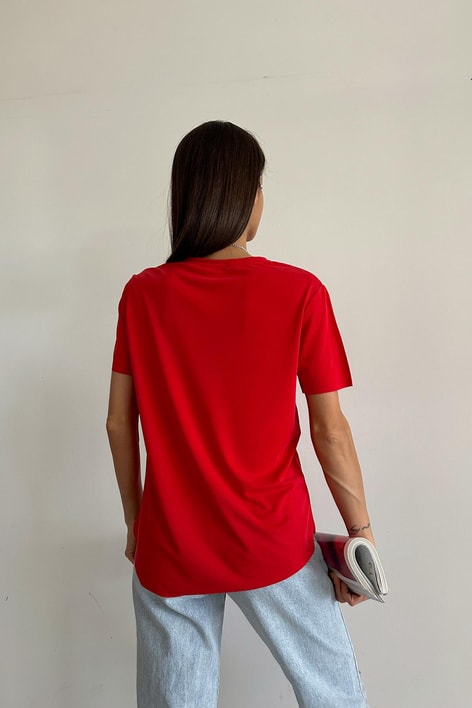 Oval Kesim Basıc Tshırt Kırmızı