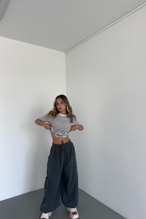 Ribanalı Çizgili Tshirt Siyah