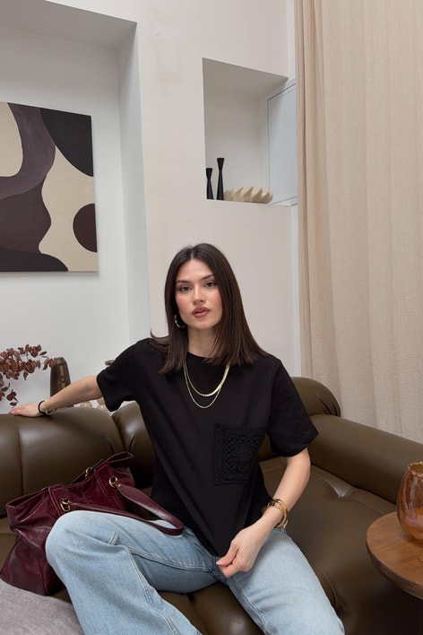Tığ İşlemeli Tshirt Siyah