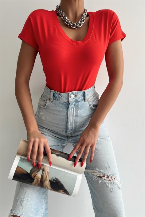 V Yaka Basic Tshirt Kırmızı