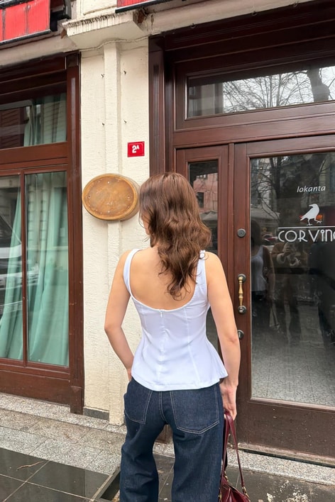 Volanlı Basic Bluz Beyaz