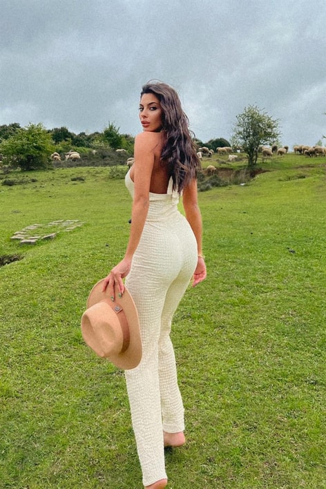 Boyundan Bağlamalı Gofre Tulum Krem