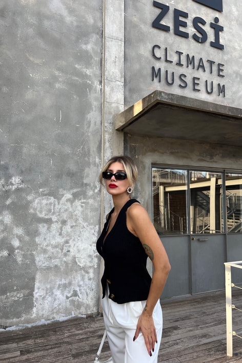 Casual Triko Yelek Siyah