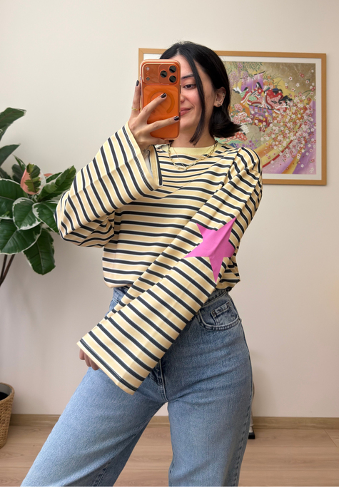 Çizgili Yıldız Baskılı Geniş Kol Oversize Sweatshirt Sarı