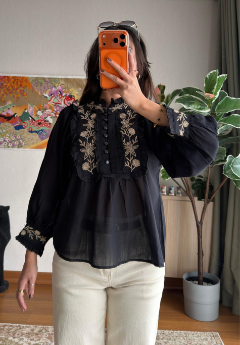 Daria Nakışlı Bluz