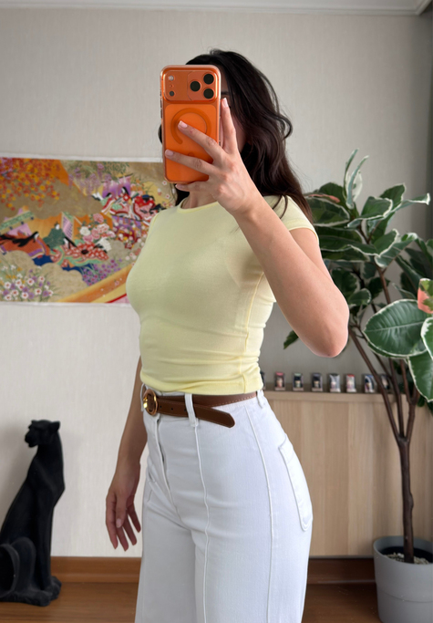 Geniş Bisiklet Yaka Crop T-Shirt Sarı