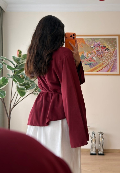 Rumi Viral Asimetrik Bağlamalı Bluz Bordo