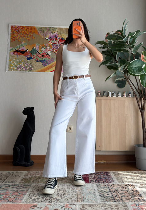 Yuriko Kemerli Bol Paça Jean Beyaz
