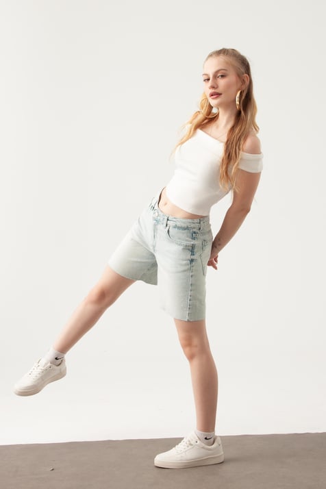 Açık Mavi Mom Denim Şort