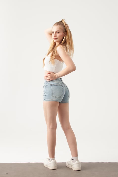 Buz Mavi Mini Denim Şort
