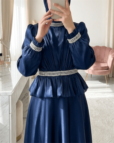 Beli Volan Detaylı Taşlı Janjan Saten Abiye -Laci-Abiye-316-4879-R03