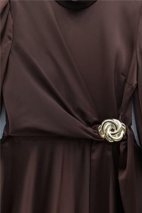 Beli Yandan Bağcıklı Tokalı Saten Abiye -Kahve-Abiye-316-4896-R15