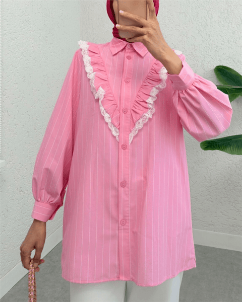 Boydan Düğmeli Önü Dantelli Fırfırlı Çizgili Gömlek -Pembe-Gömlek-102-2102-R20