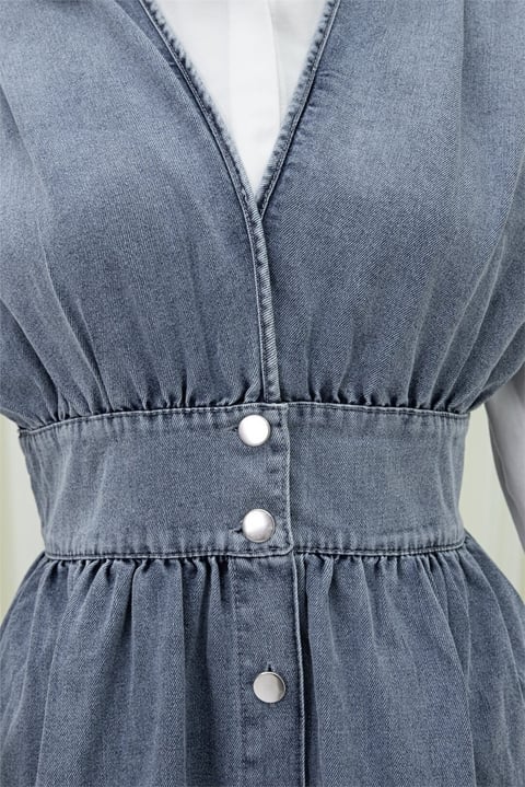 Boydan Düğmeli V Yaka Sıfır Kol Kot Jile -Buz Mavi-Elbise-197-6129-R37