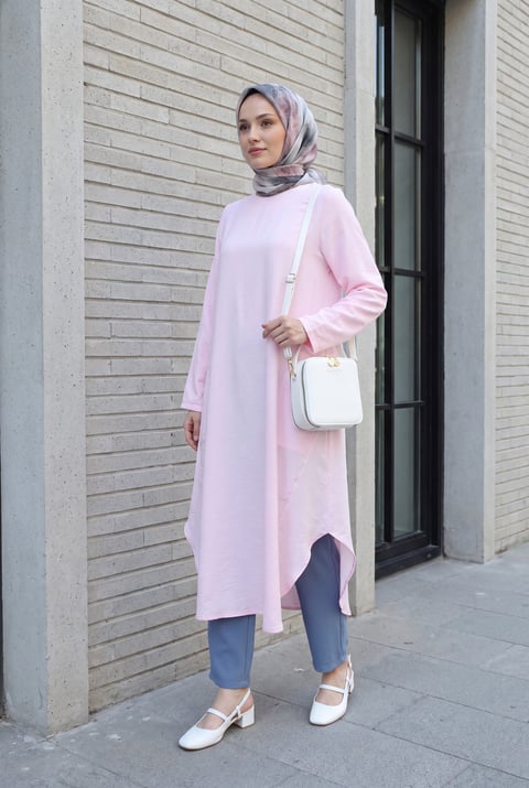 Cepli Yanları Yırtmaçlı Uzun Rayon Tunik  -Pudra