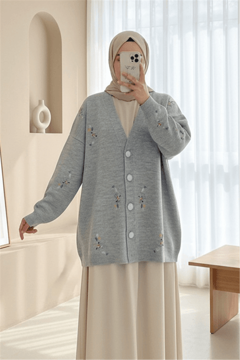 Çiçek Nakışlı Parlak Düğmeli Triko Hırka -Gri-Hırka-357-6248-R11