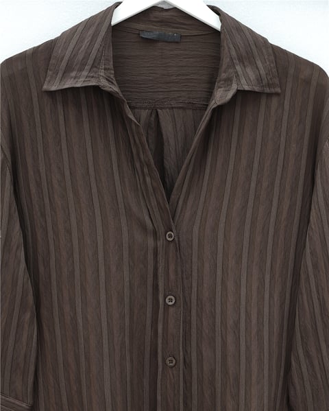 Çizgi Desen Oval Kesim Krinkıl Gömlek -Kahve-Gömlek-317-2416-R15