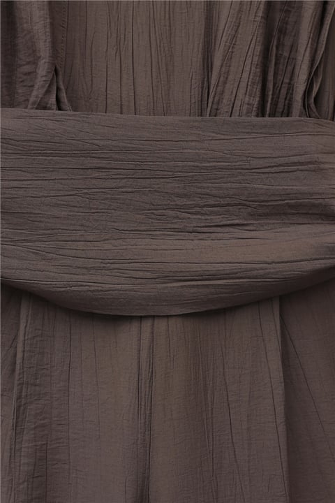 Dik Yaka Pilise Detaylı Cepli Kemerli Çilek Tulum -Kahve-Tulum & Salopet-438-2001-R15