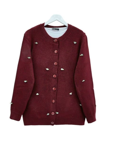 Düğmeli Çiçek Detaylı Yumoş Hırka -Bordo-Hırka-295-1282-R04