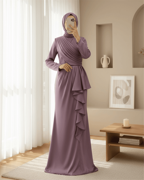 فستان سهرة من الساتان مع تنورة مكشكشة وثنيات من الأمام - ليلكي-Saten Abiye-337-6809-R42