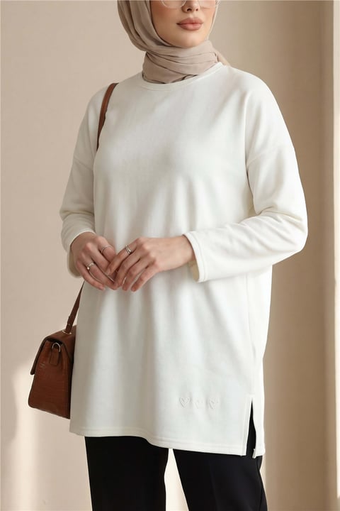 Eteği Kalp Detaylı Yırtmaçlı Salaş Penye Tunik  -Ekru-Tunik-253-13074-R07