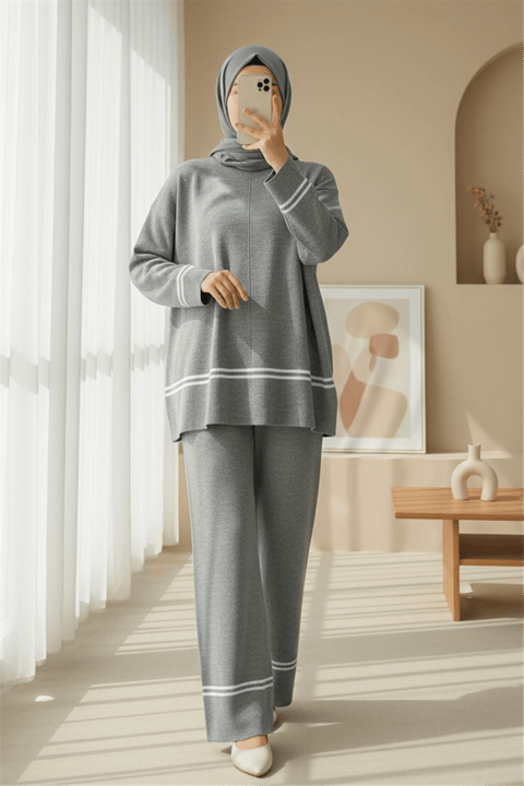 Eteği Ve Kolu Çizgili Triko Takım -Gri-Takım-384-301-R11