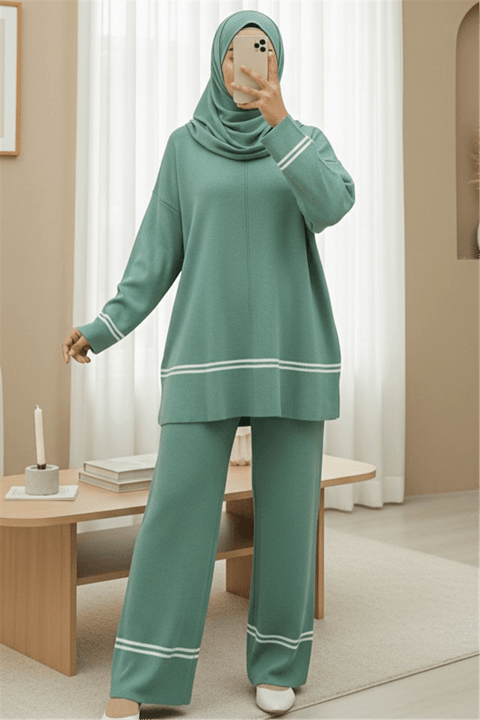 Eteği Ve Kolu Çizgili Triko Takım -Mint-Takım-384-301-R24