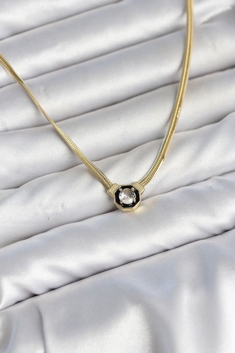 Ezme Yılan Zincir Model Zirkon Taşlı VIP Seri Gold Renk Kadın Kolye